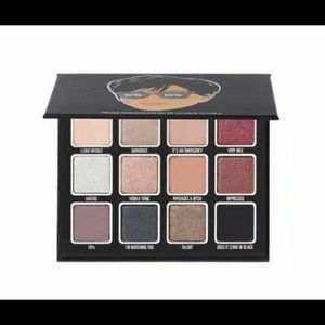 Momager palette❤️